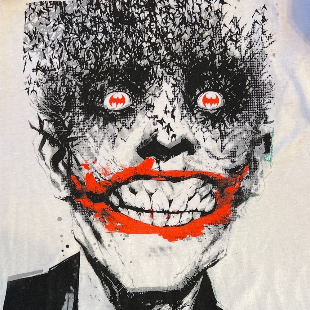 Batman White Joker Graphic Tee Men’s Large 42/44